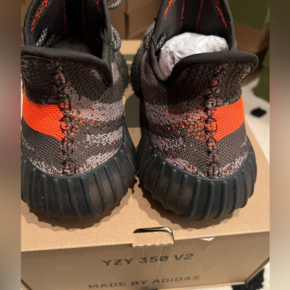 Yeezy Boost 350 V2 carbon beluga shoes excellent authentic with box size 7 - Picture 2 of 7